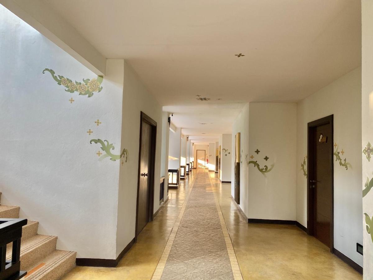 Golden Pine Resort