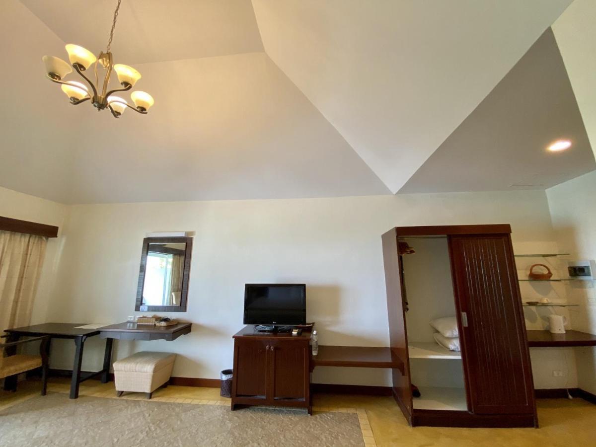 Golden Pine Resort