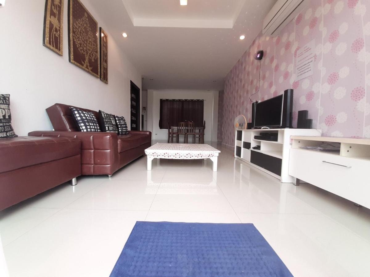 Villa บ้านเขมิกา พูลวิลล่า พัก 4-15 คน คาราโอเกะ ปาตี้ ปิ้งย่าง Hua Hin