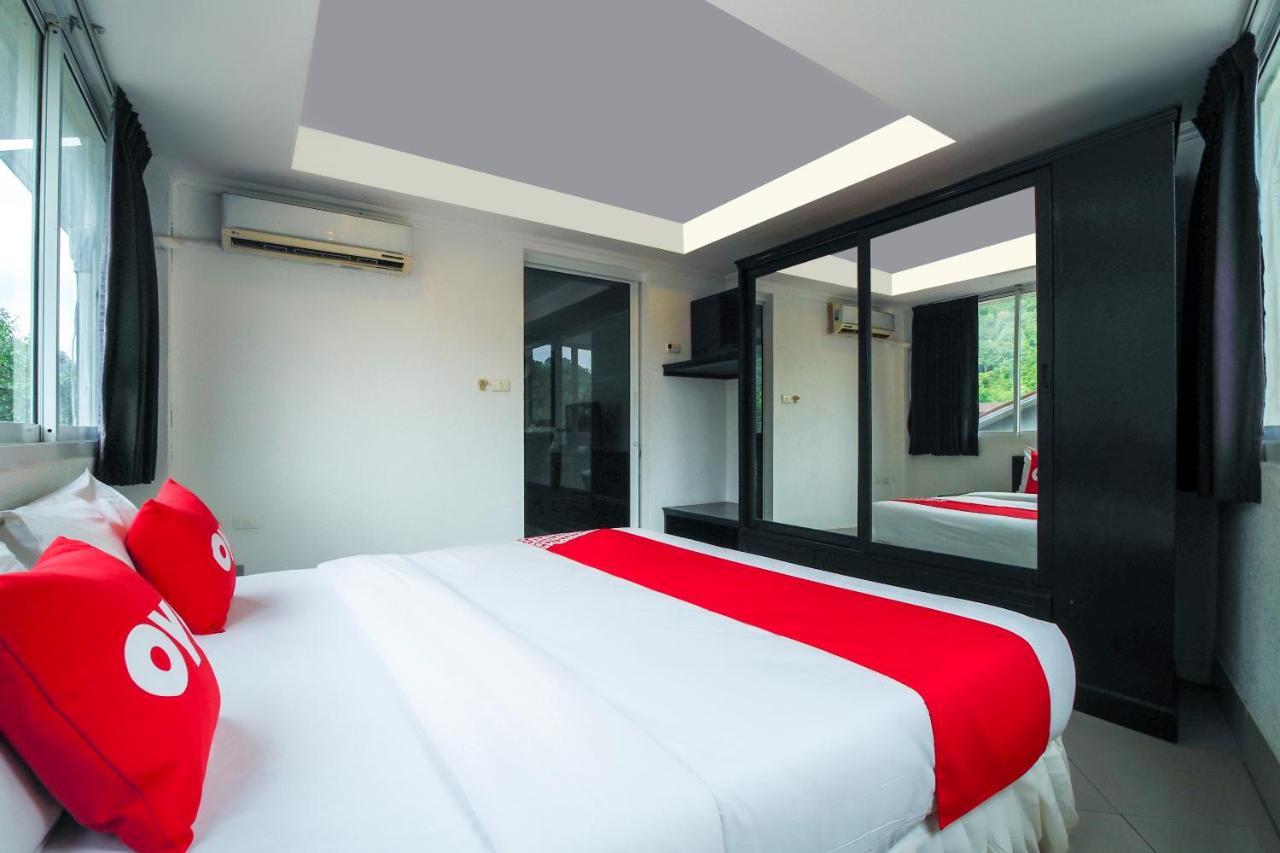 Hotel Oyo 835 Luxury 3*