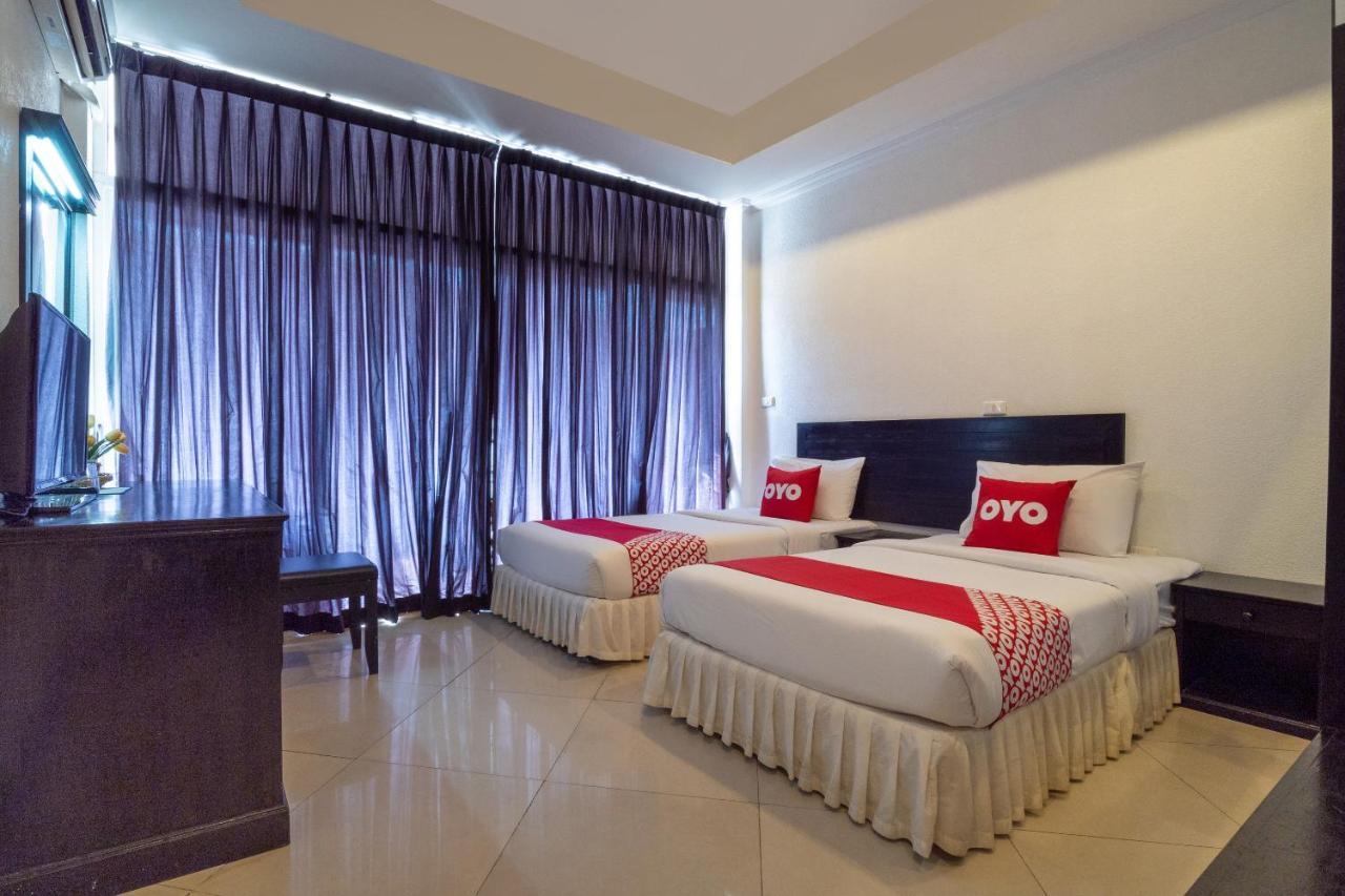Hotel Oyo 835 Luxury 3*