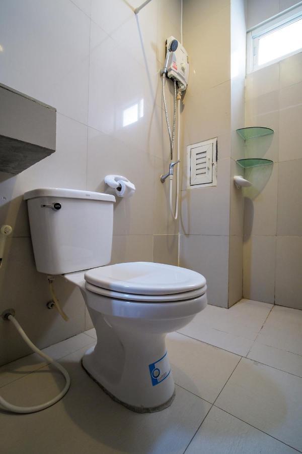 Hotel Oyo 835 Luxury 3*