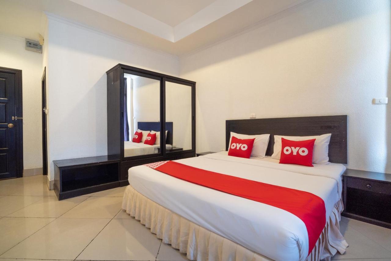 Hotel Oyo 835 Luxury
