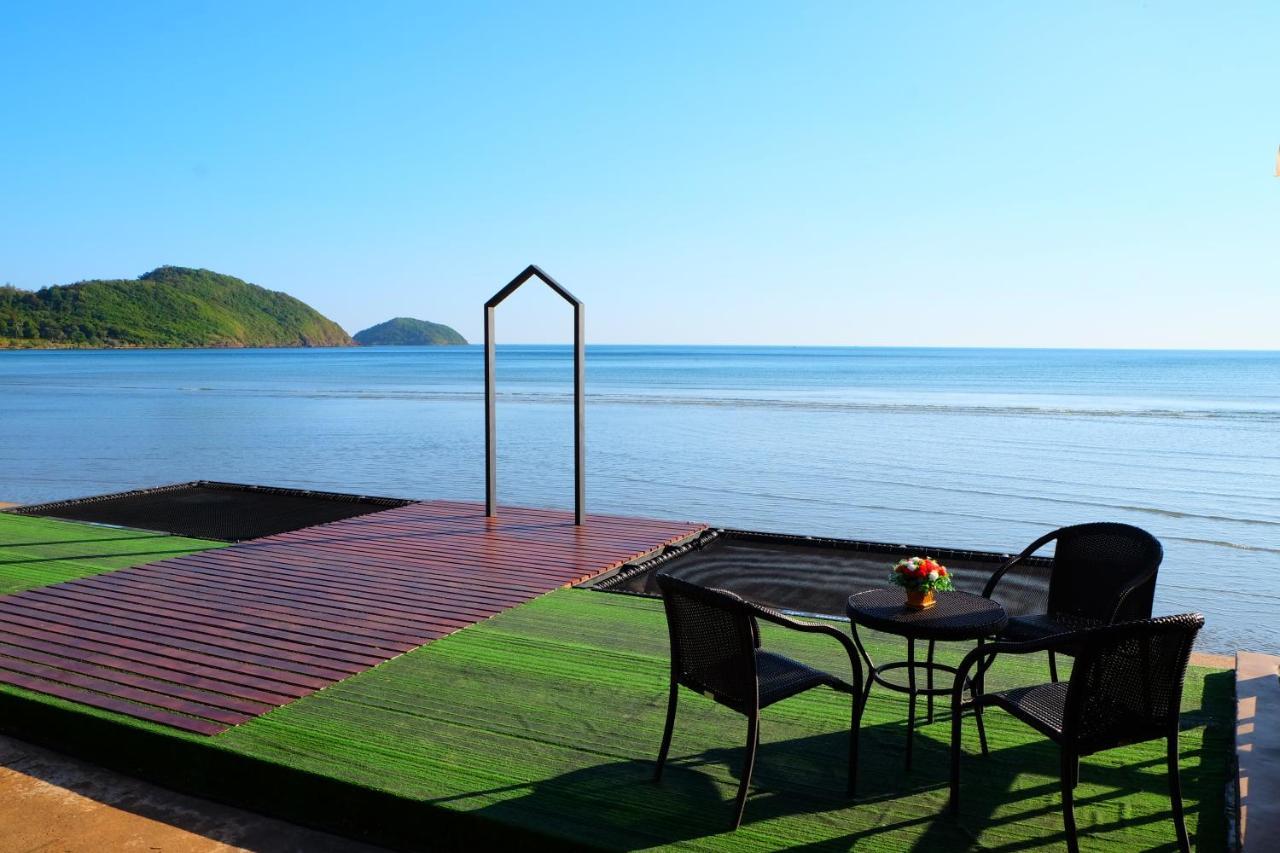 New Travel & Chao Lao Beach