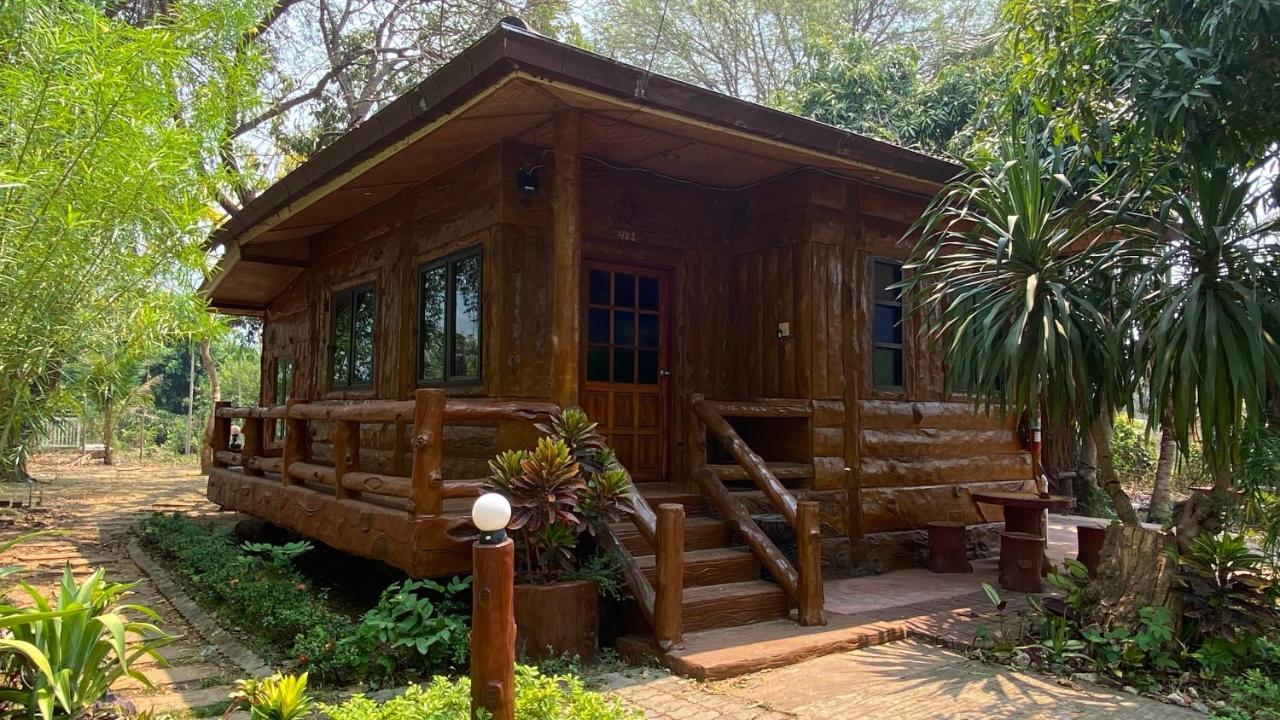 Saiyok River House