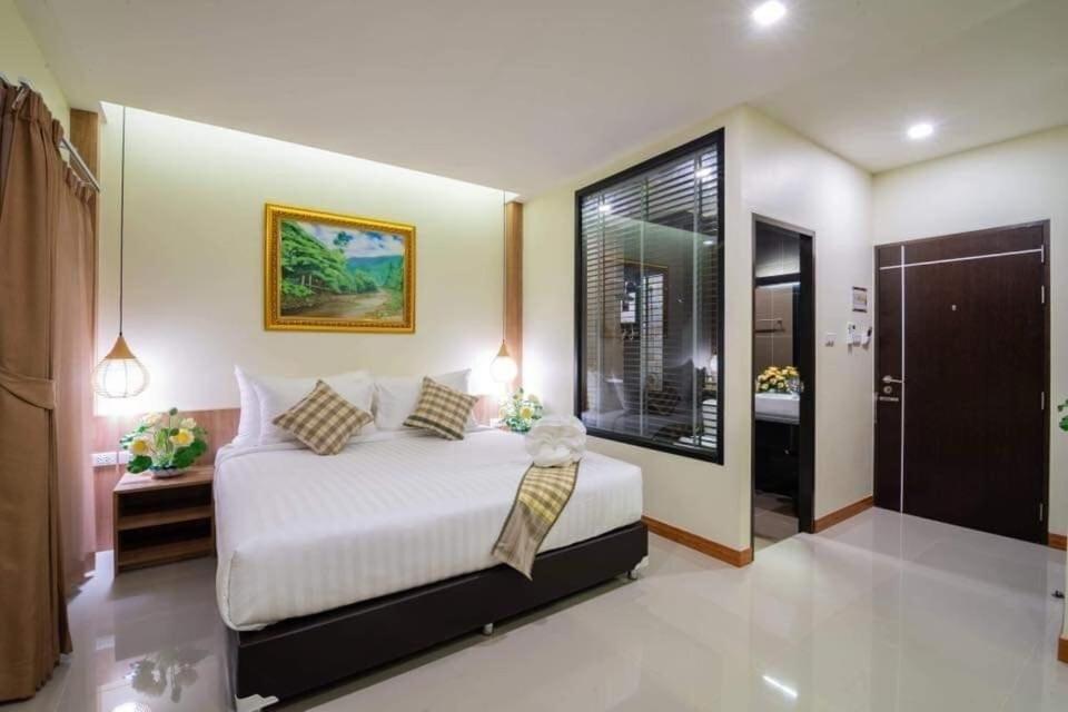 Hotel Pura Nakhon 4*