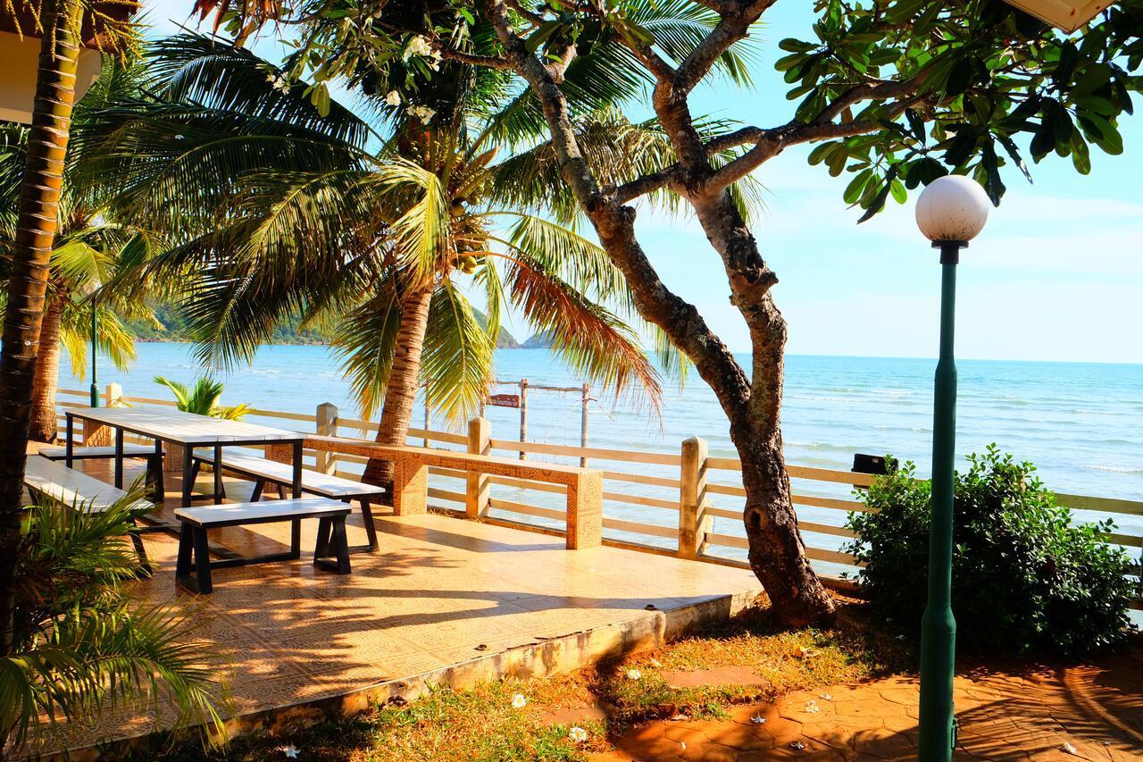 Resort New Travel & Chao Lao Beach