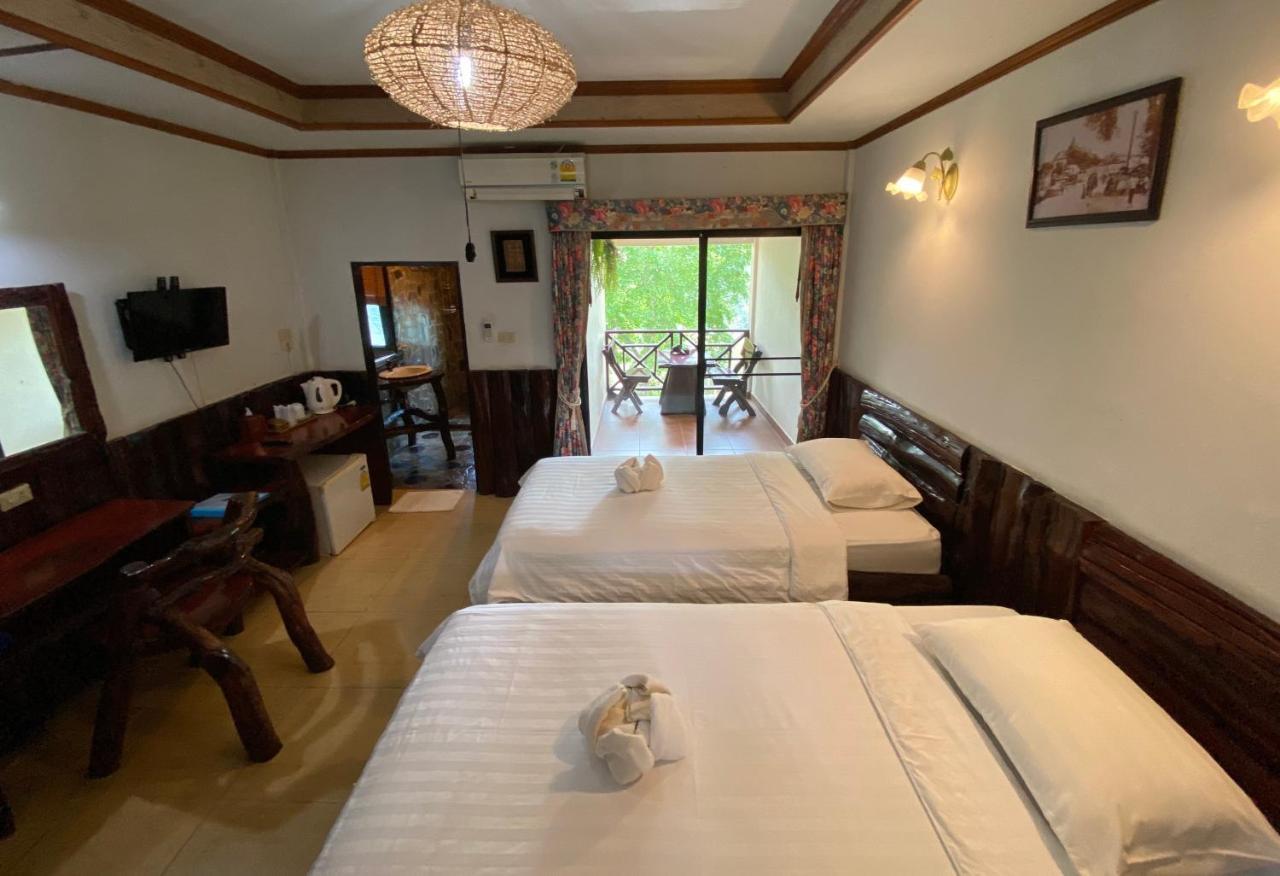 Saiyok River House Sai Yok