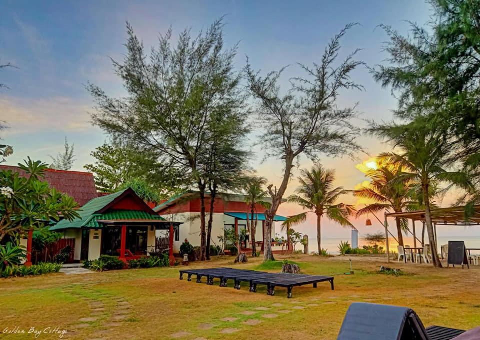 Golden Bay - Sha Extra 3* Koh Lanta