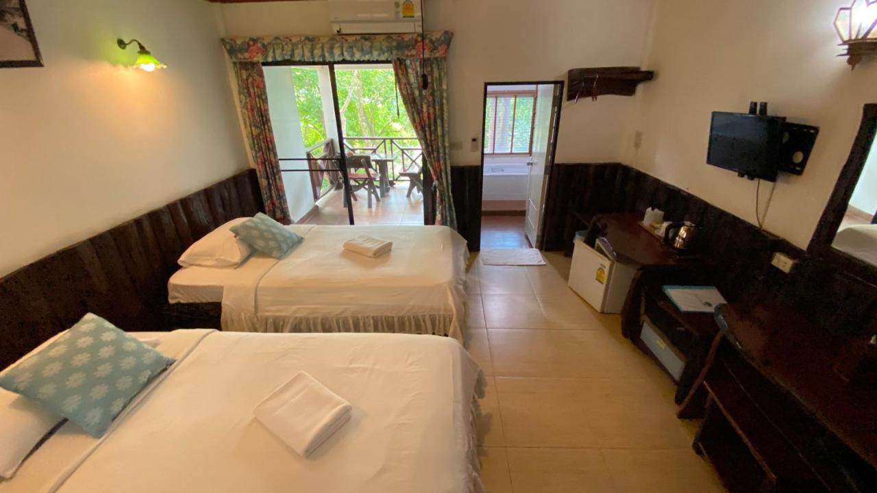 Saiyok River House 3*