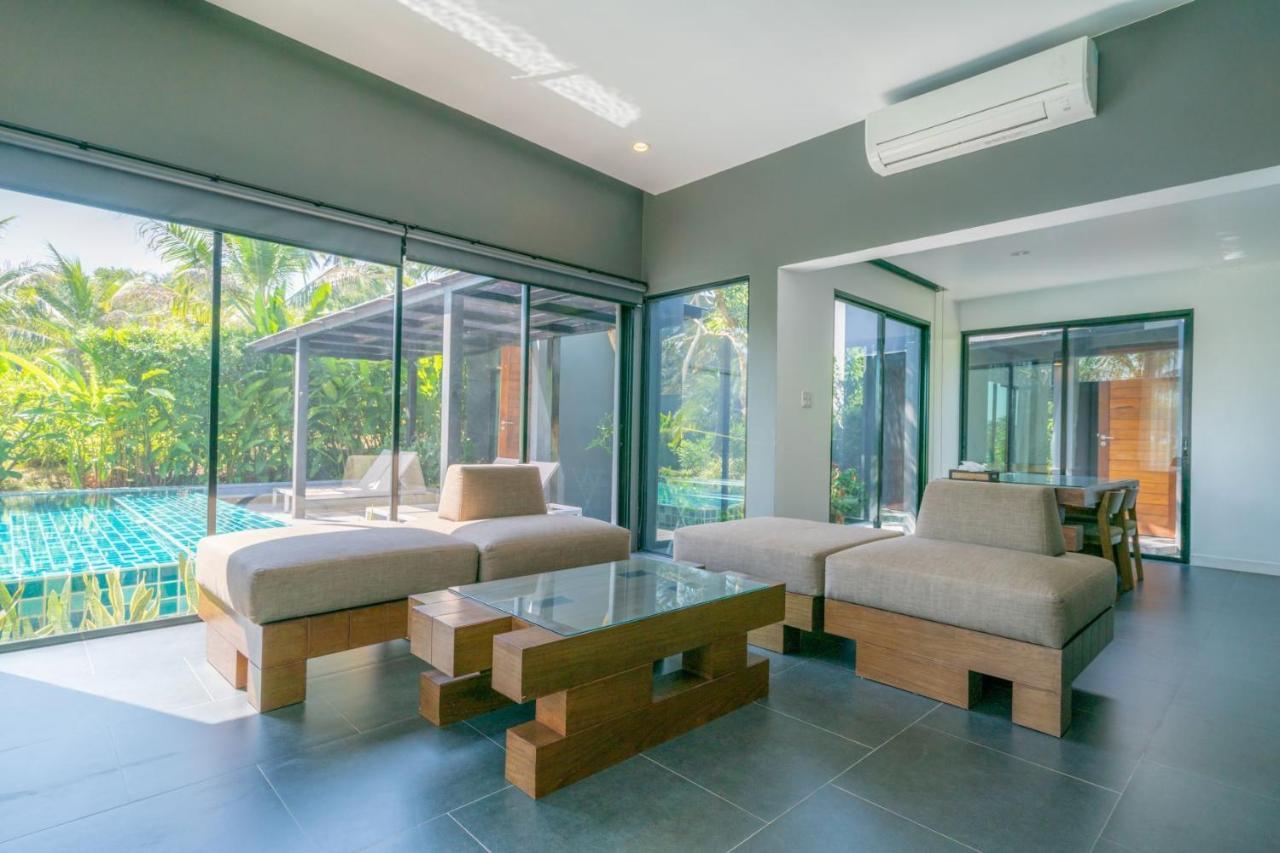 Resort Seanery Beach Bang Saphan