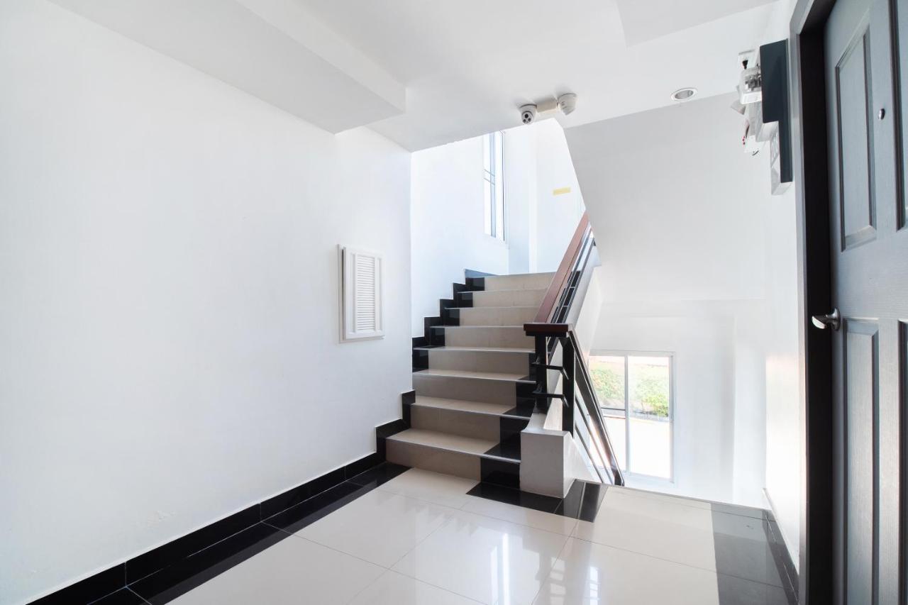 Oyo 839 Next At Hotel Rayong