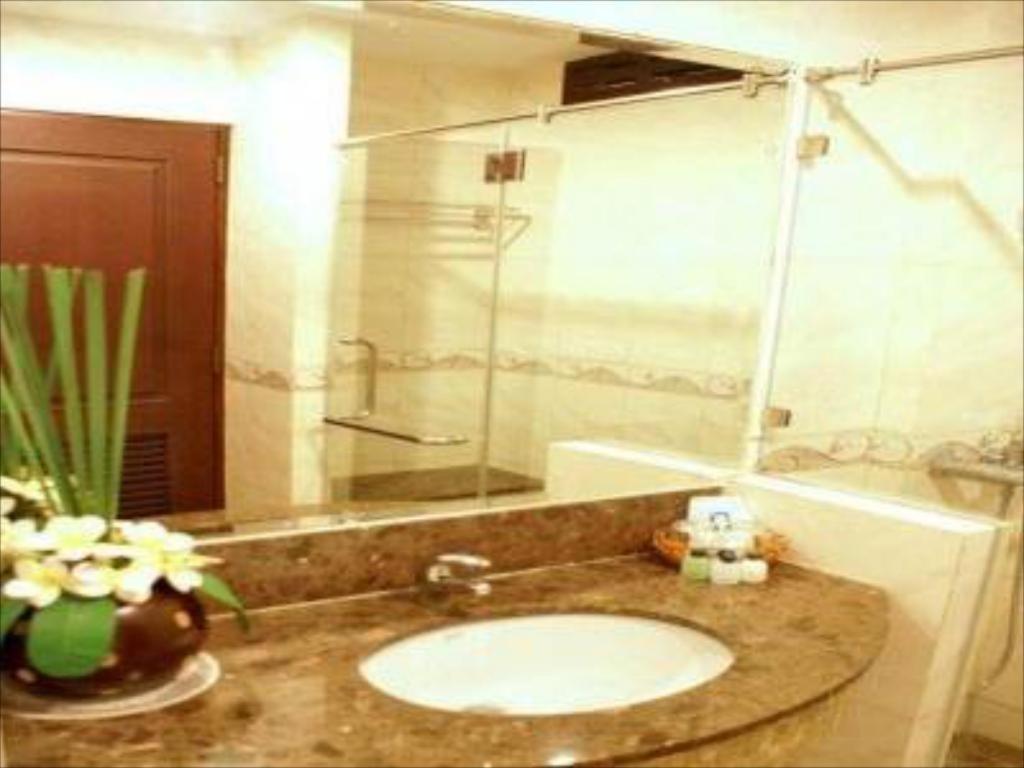 Eurasia Boutique Hotel 3*