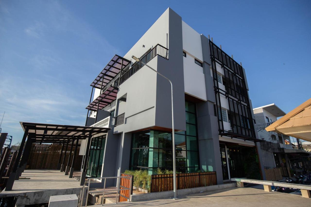 Hotel The Blue C Donsak 3*