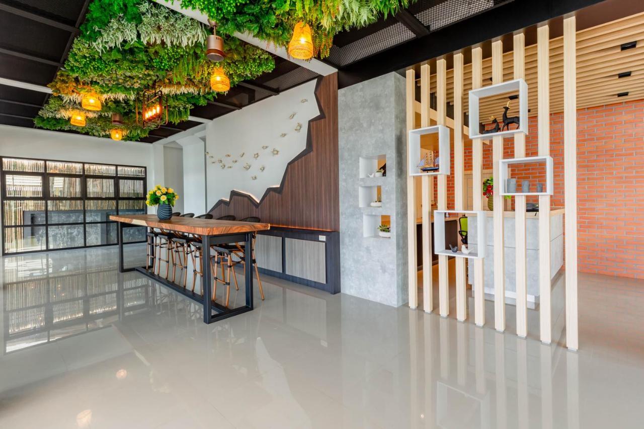 Hotel The Blue C Donsak Surat Thani