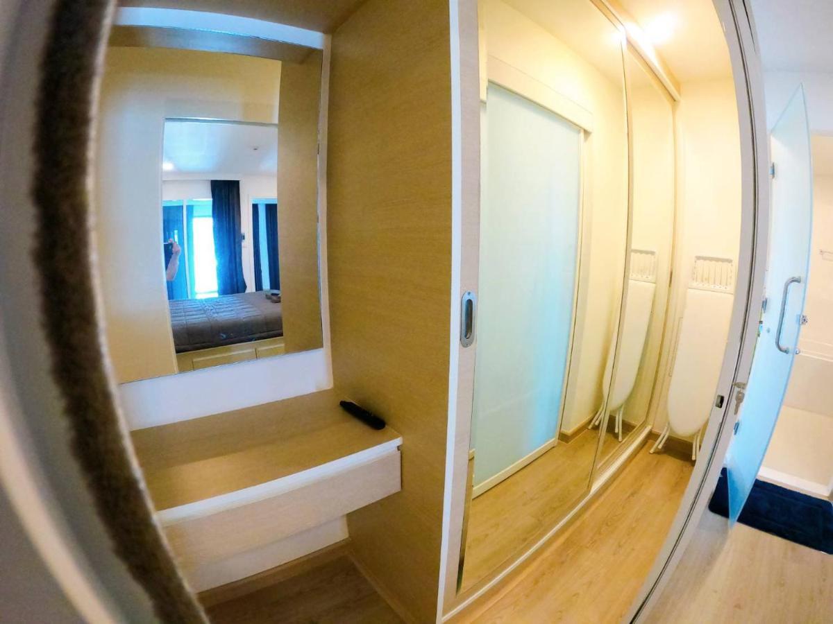 Sonrisa Srirachaที่พักติดทะเล Aparthotel Si Racha
