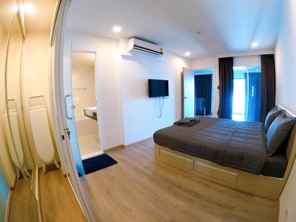 Sonrisa Srirachaที่พักติดทะเล Aparthotel Si Racha