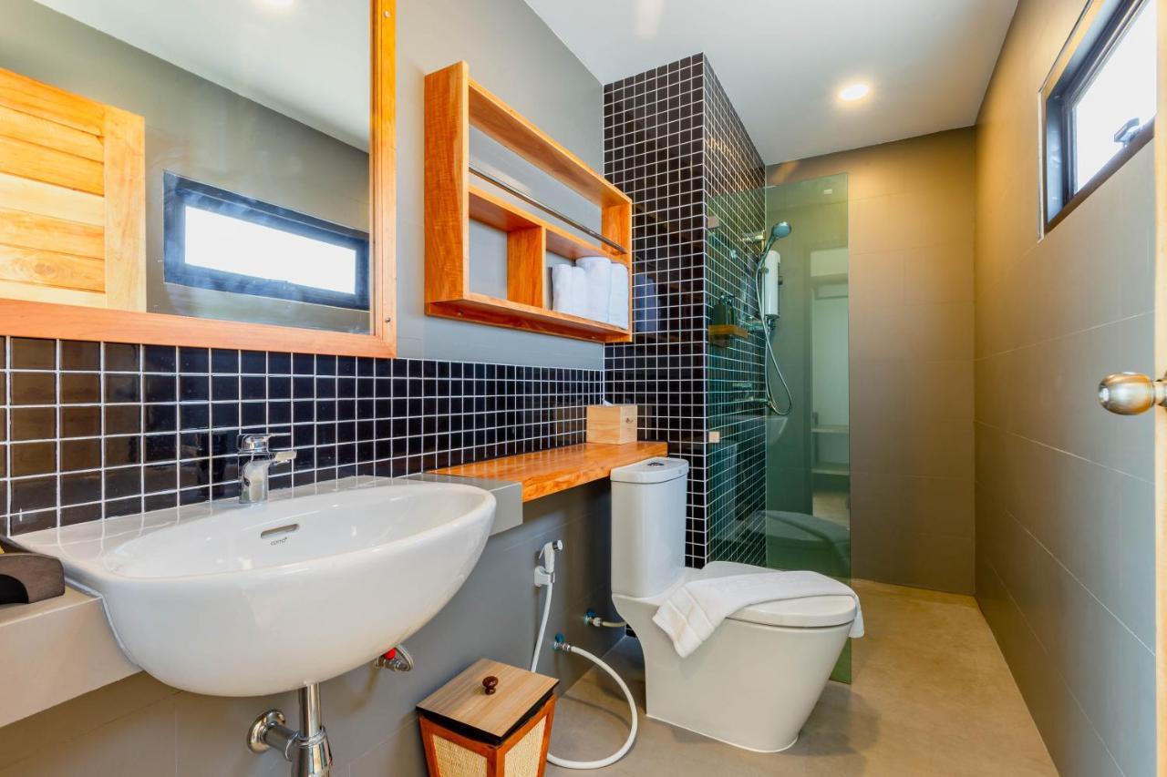 Hotel The Blue C Donsak Surat Thani