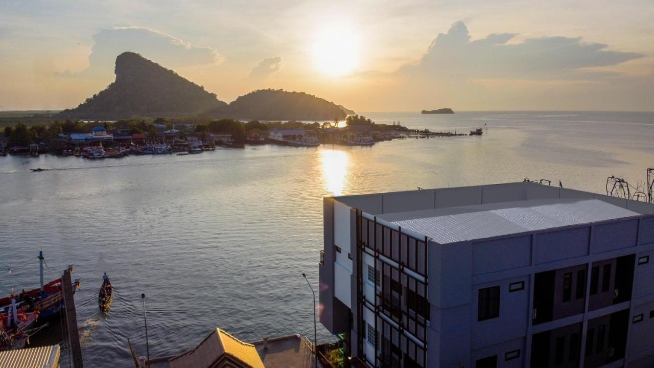 The Blue C Donsak Hotel 3*