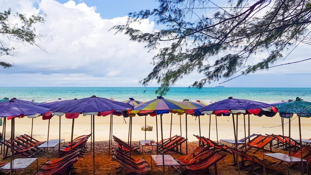 Apartamento Escape Beachfront - Mae Phim Rayong