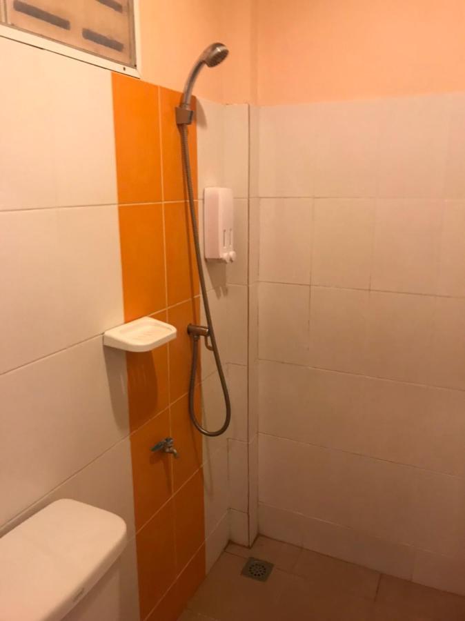 Hotel Oyo 657 Yada 2*