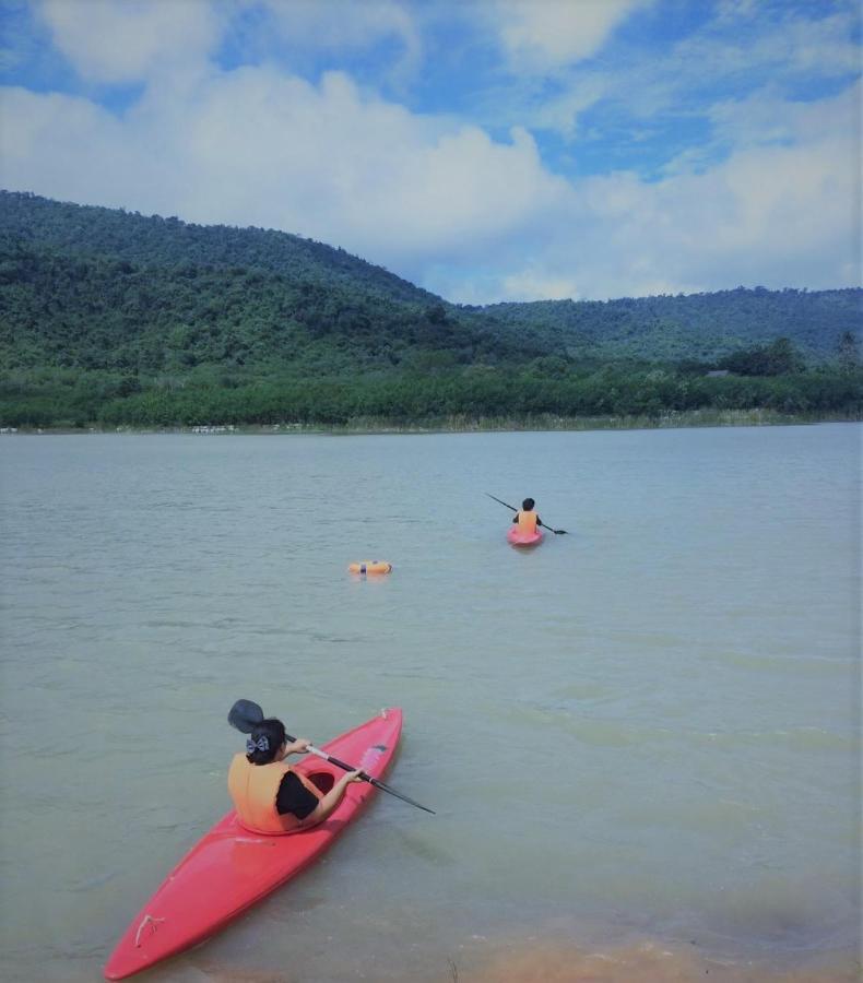 Hotel Samerdrow Khao Yai Mu Si