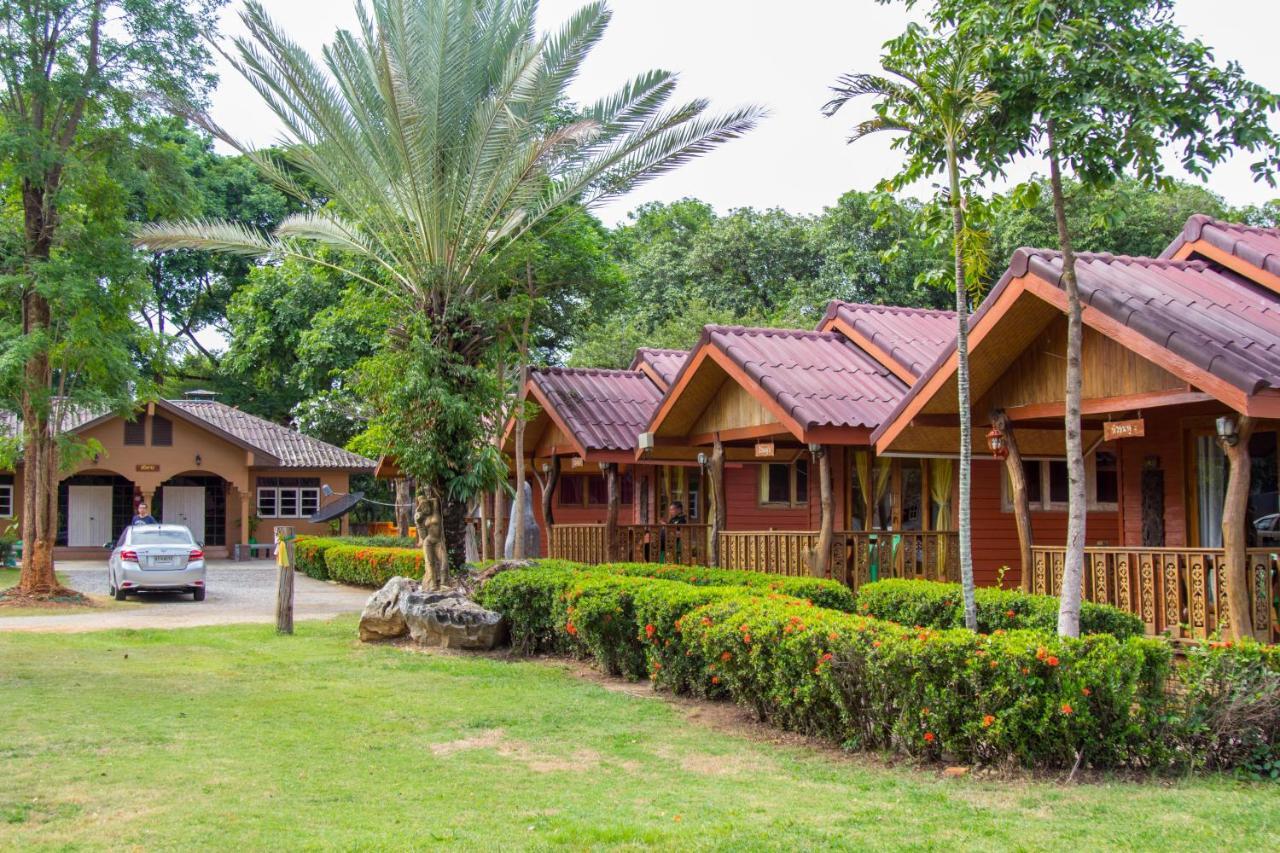 Buasawan & Restaurant Kanchanaburi