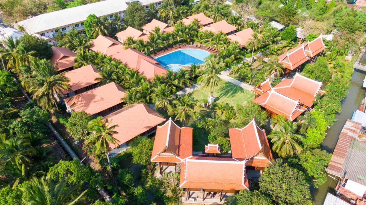 Maikaew Damnoen Resort 4*