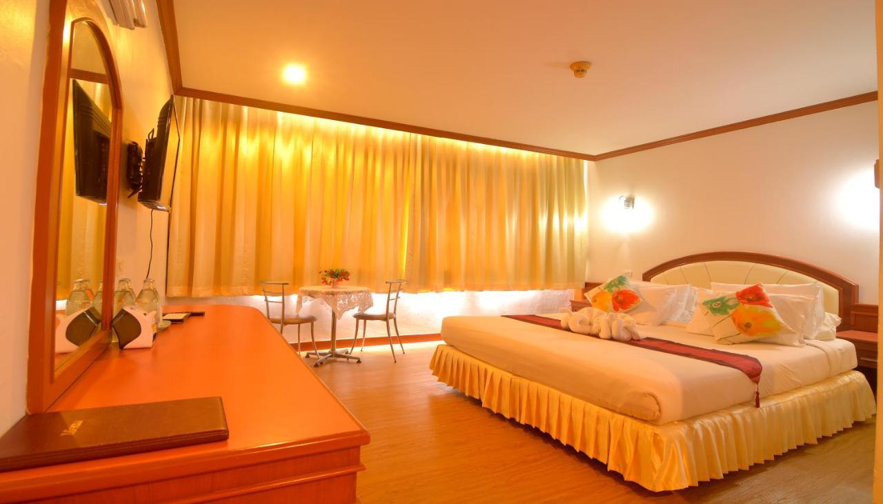 Gardens Hotel