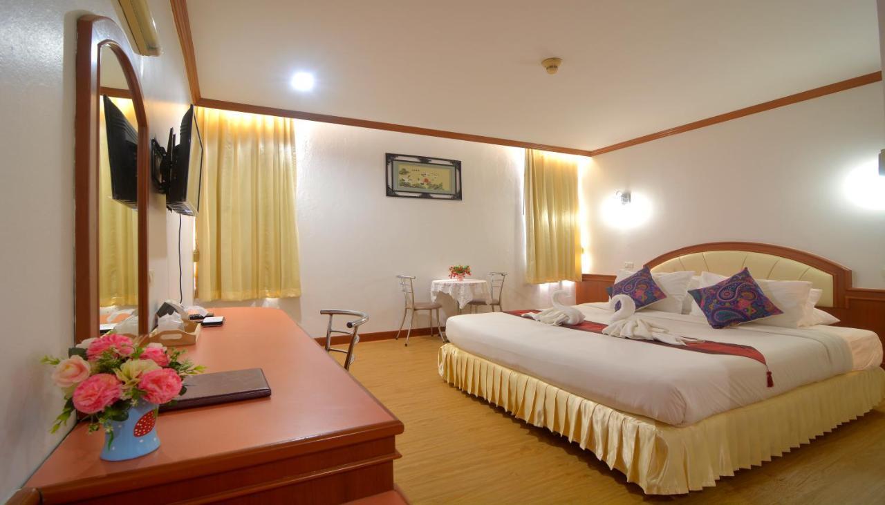 Gardens Hotel 3*