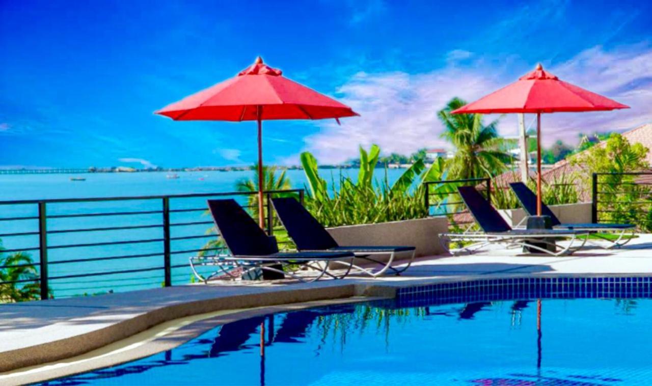 Play Phala Rayong Hotel Ban Chang (Rayong)