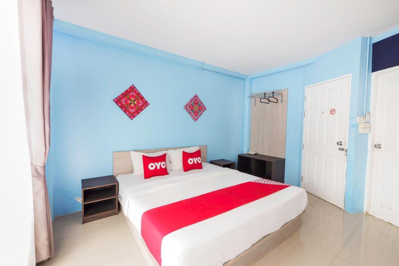 Hotel Oyo 983 The Private Hotel