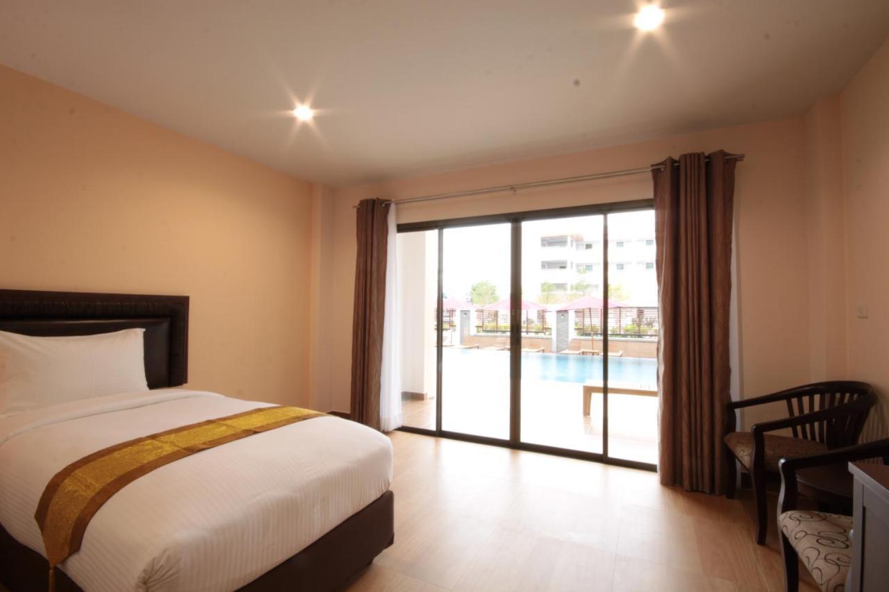 Paragon 4* Praia de Jomtien