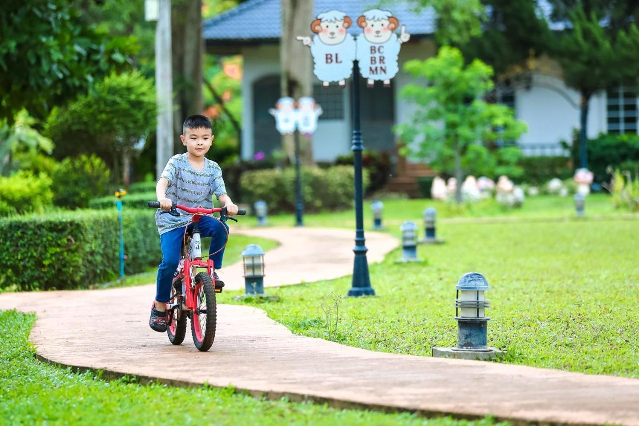 Diamond Hill Resort