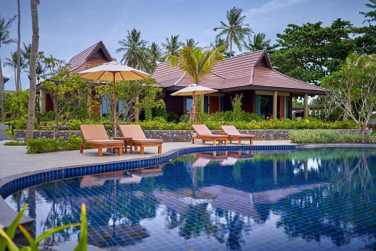 And Resort Khanom