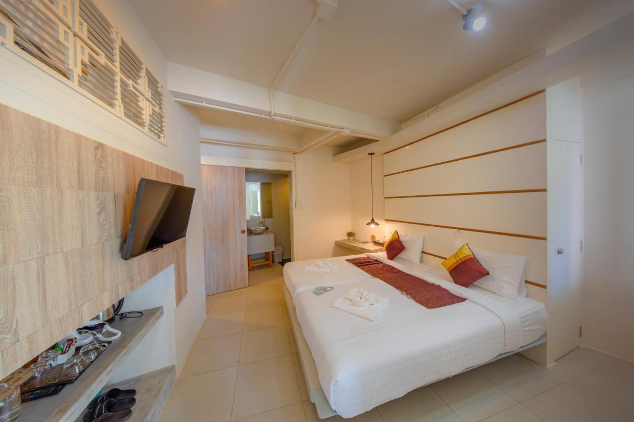 October Hotel Phuket