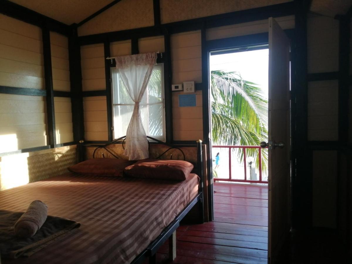 Resort Golden Beach Koh Phangan 2*