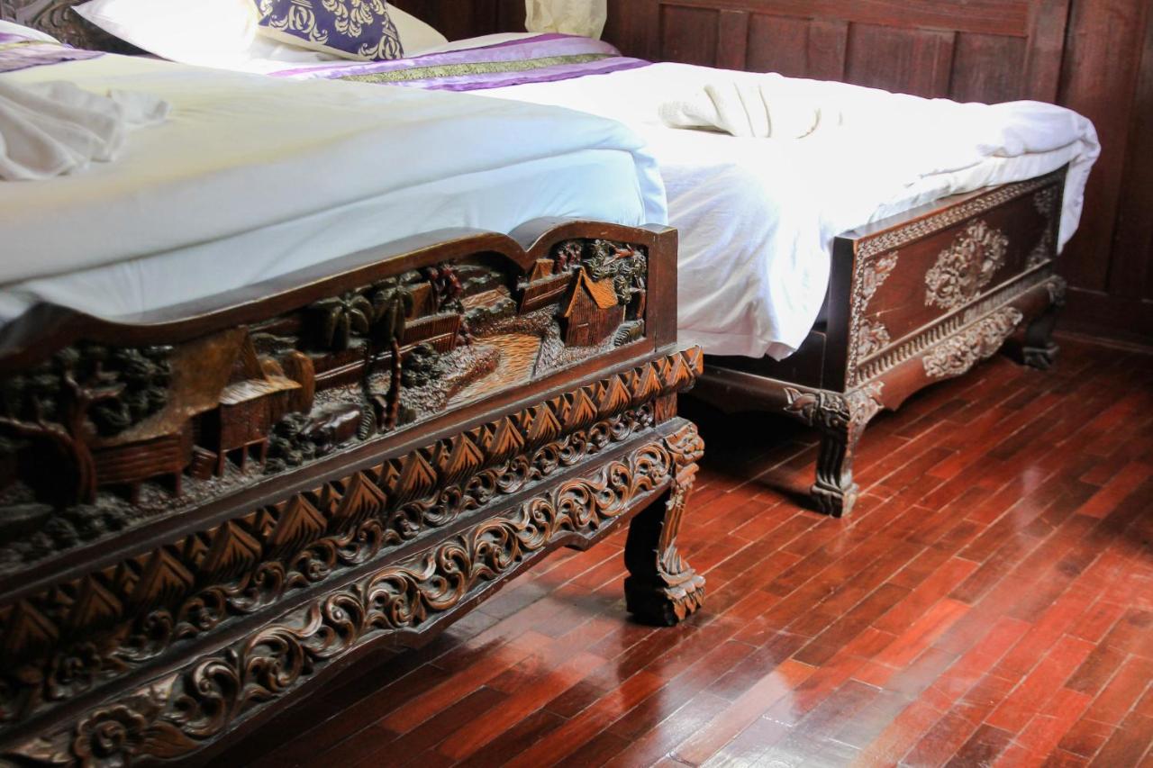 The Antique Riverside 2*