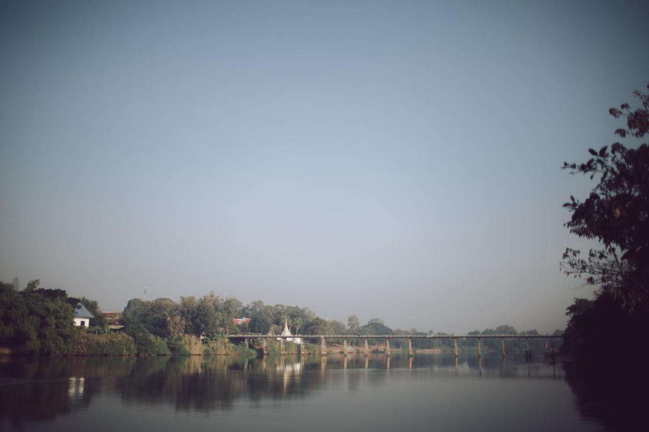 The Antique Riverside 2*