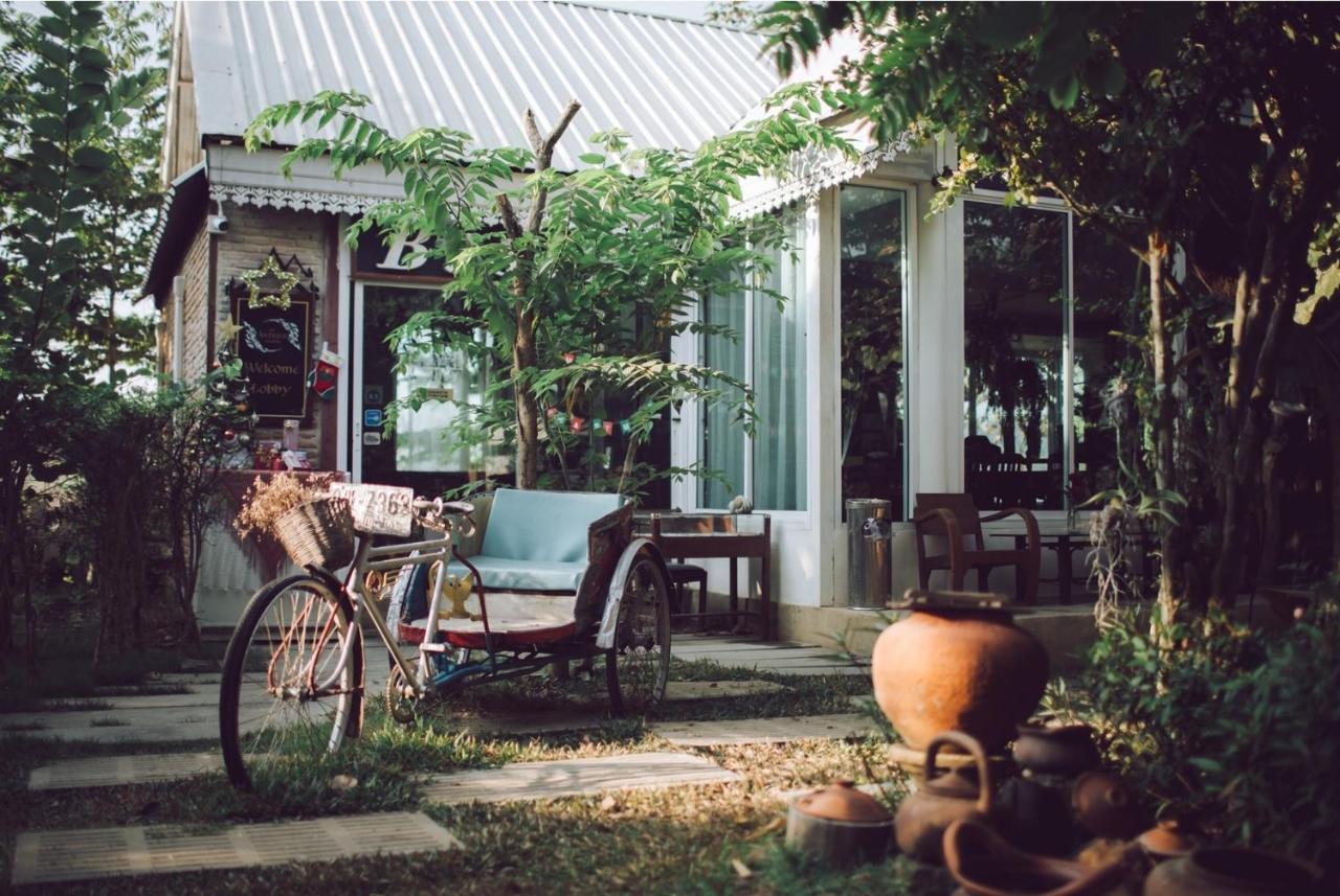 The Antique Riverside 2*