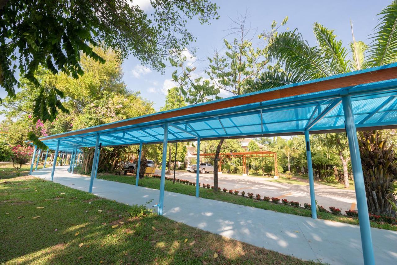 Baan Suan Khun Ta And Golf Ubon Ratchathani