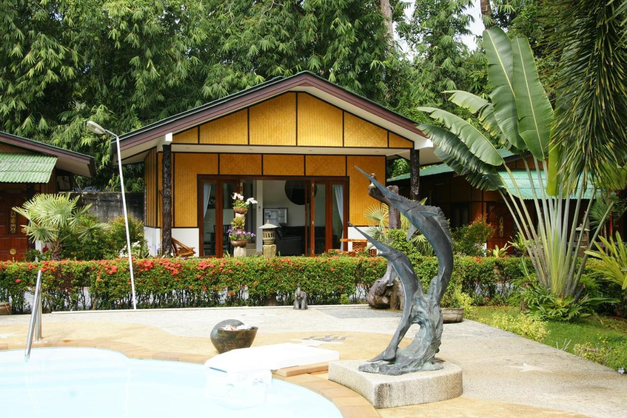 Jungle Village Resort 3*