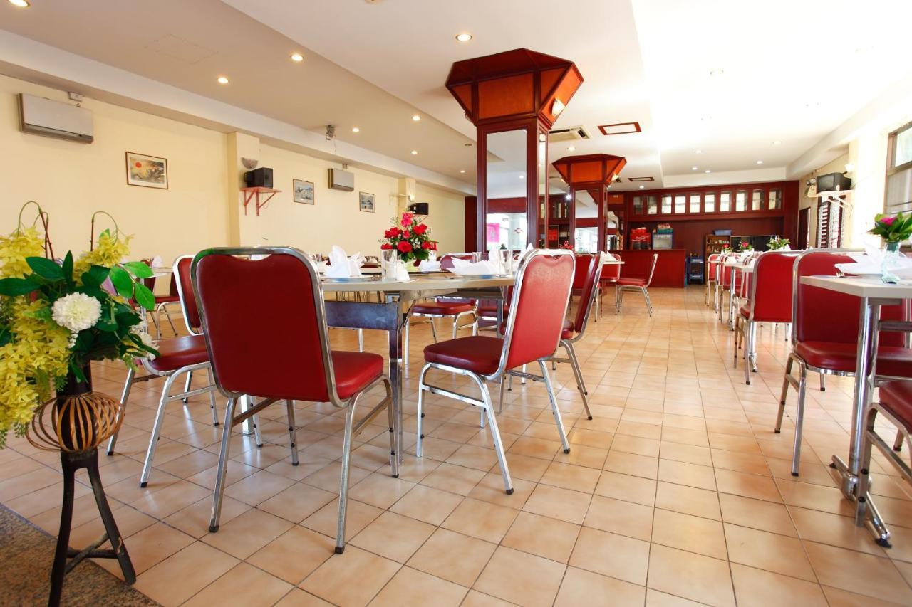 Palace Hotel 3*