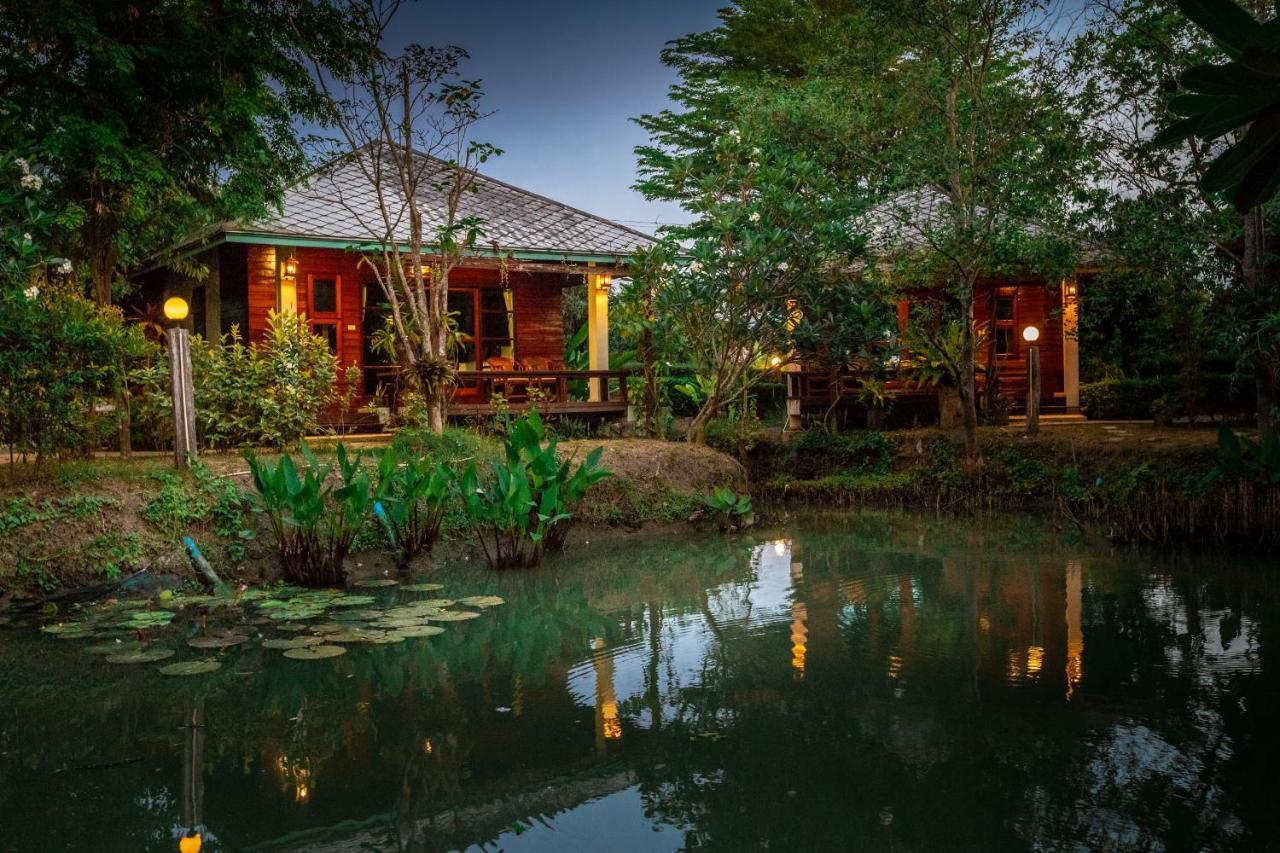 Maikaew Damnoen Resort 4*