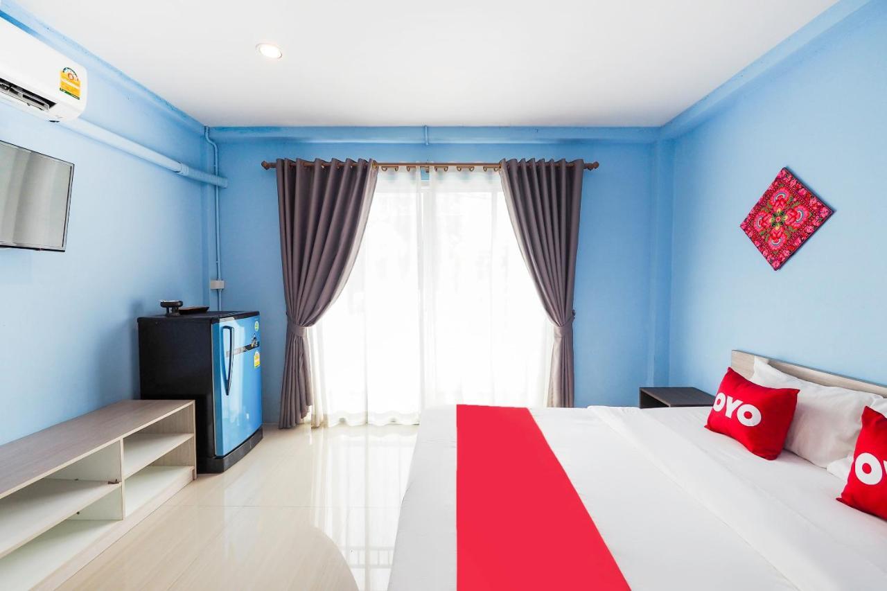 Oyo 983 The Private Hotel Hotel Chiang Mai