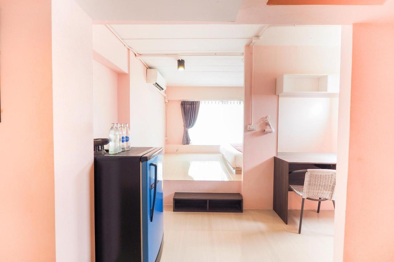 Oyo 983 The Private Hotel Chiang Mai