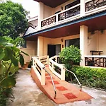 Aumpai Luxury
