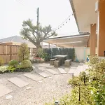 Glass House, Mountain View, Near Airport-City