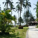 B52 Beach Resort