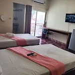 Baan Kaew Ruen Kwan